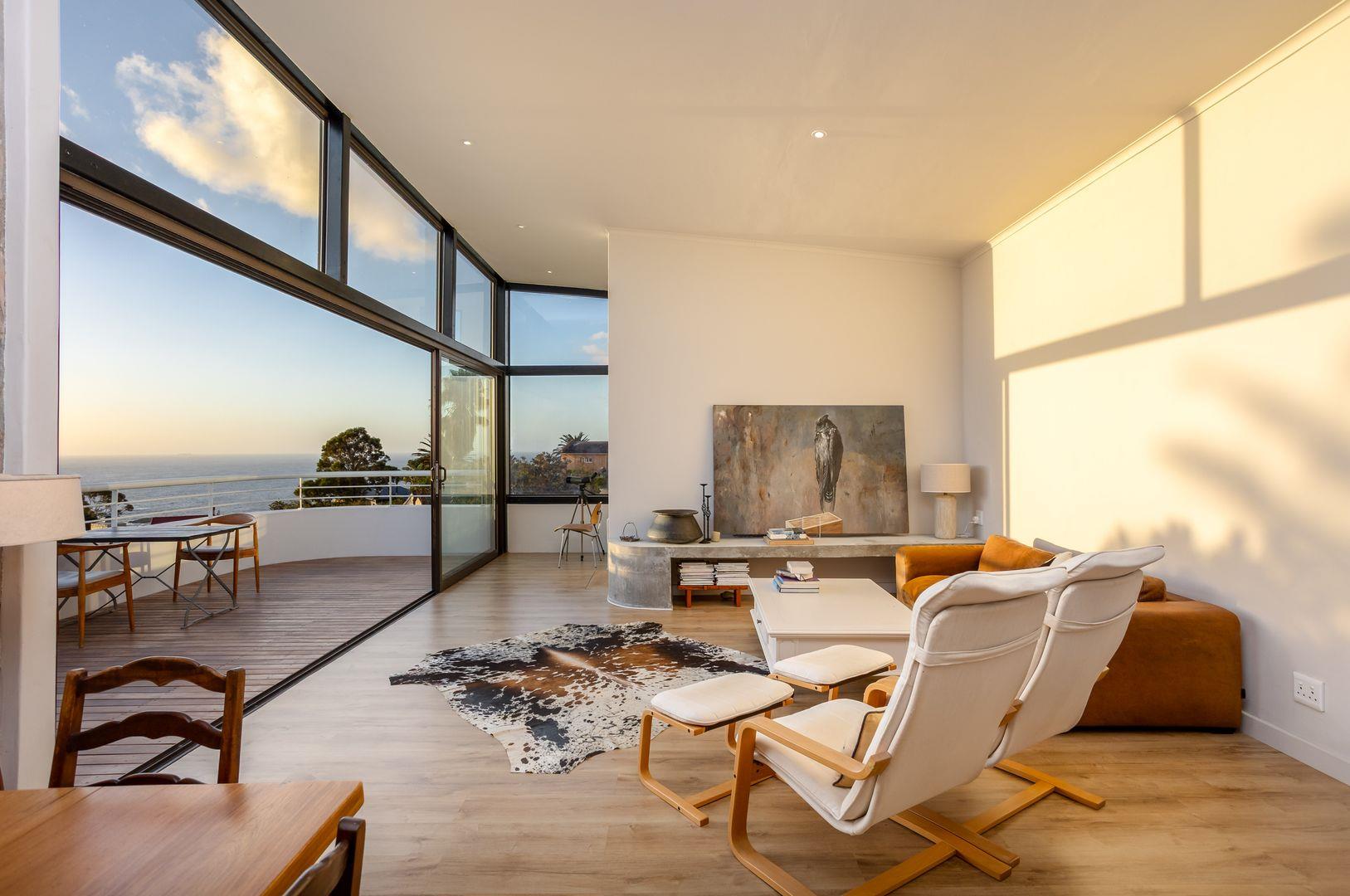 House · 4 bed · in Camps Bay, Cape Town