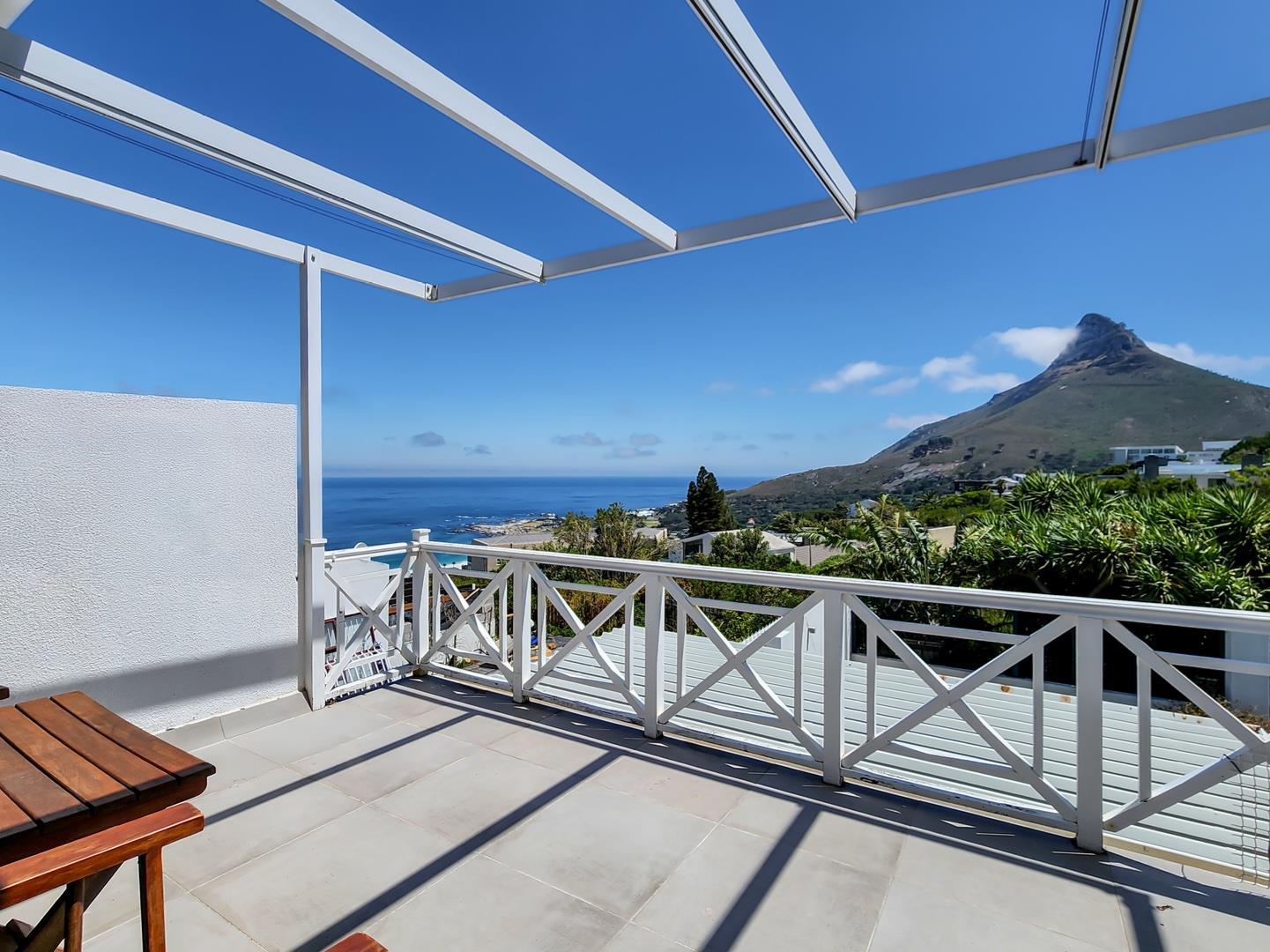 House (Full Title) · 5 bed · in Camps Bay, Cape Town